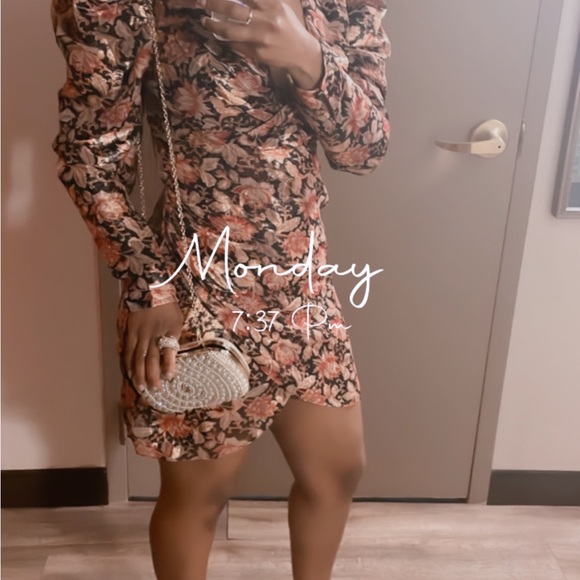 Rose Gold Long Sleeve Floral Printed Mini Dress - Picture 6 of 7